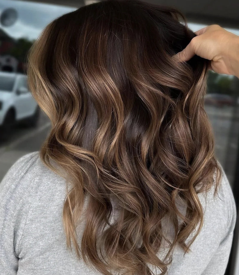 Peruca Lace Frontal Body Wave Castanho com Luzes – Elena